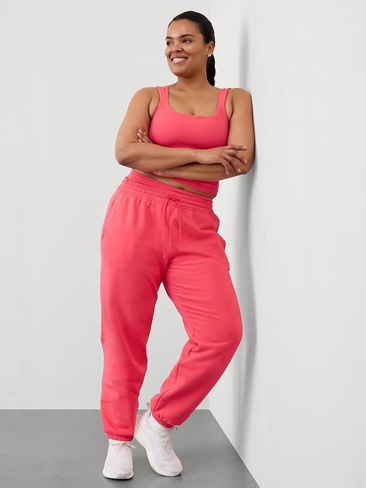 Transcend Square Neck Crop Sports Bra D-DD Product Image