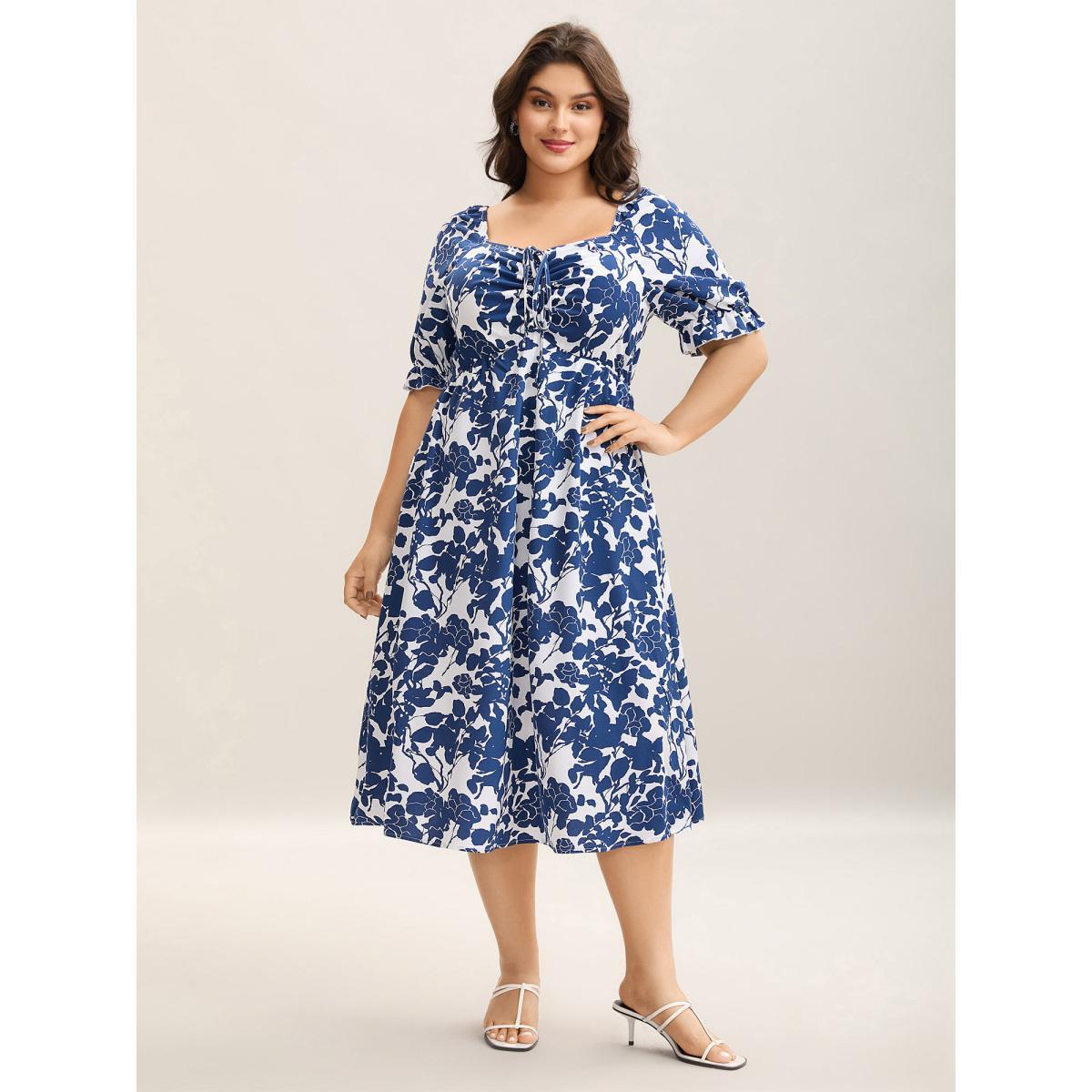 Plus Size Silhouette Floral Print Tie Front Midi Dress DarkBlue Women Elegant Drawstring Heart neckline Half Sleeve Curvy BloomChic 18-20/2X Product Image