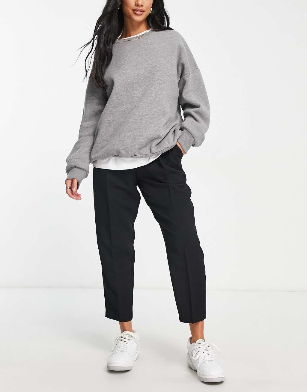 ASOS DESIGN Petite smart tapered pants in black Product Image