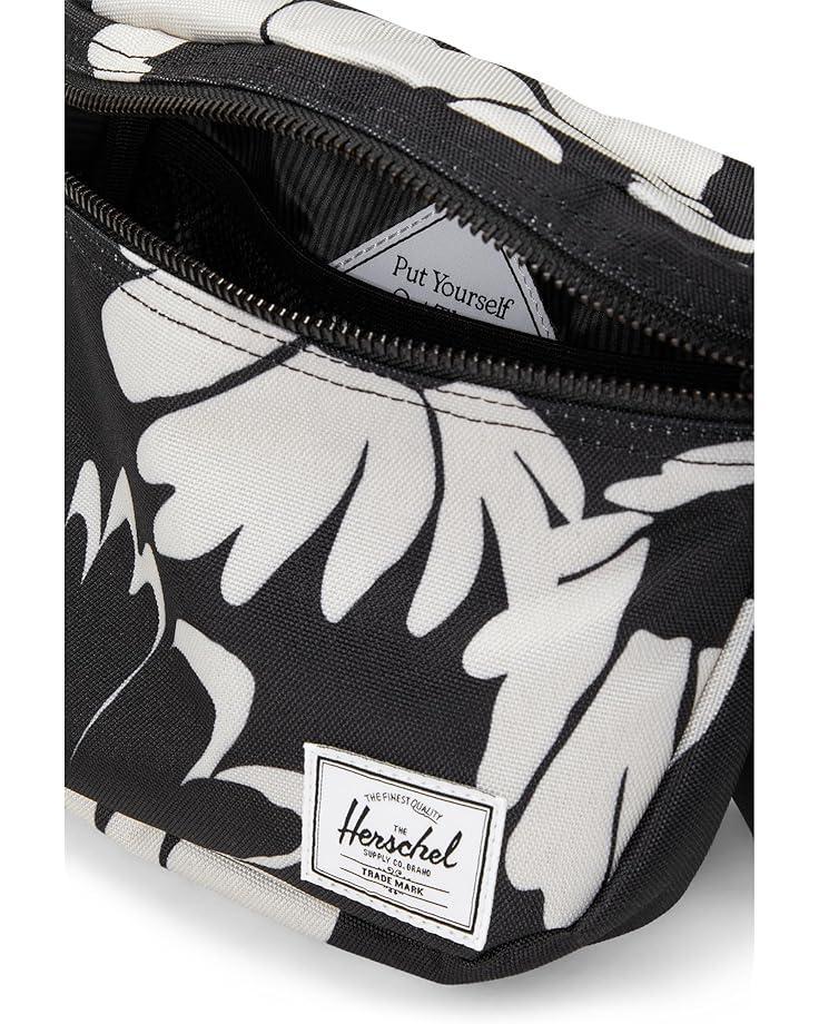 Pop Quiz Hip Pack Product Image