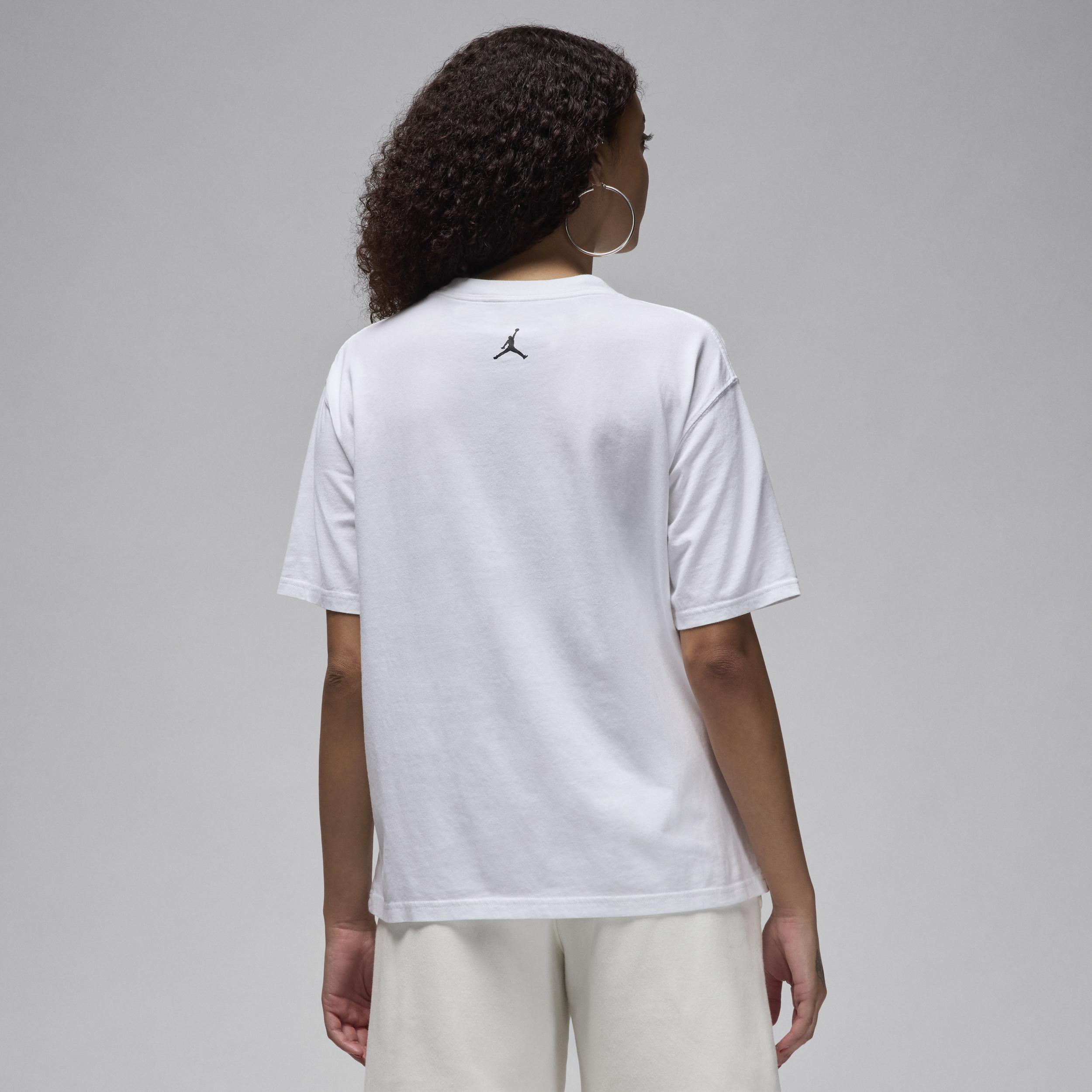 Jordan Women's Graphic Girlfriend T-Shirt Product Image