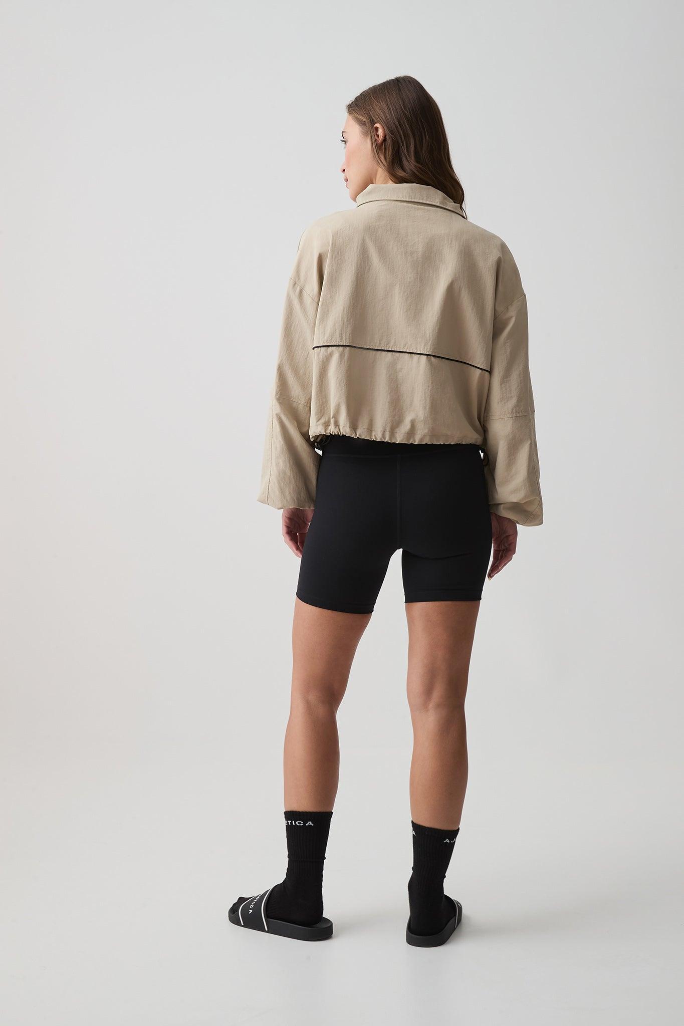 Cropped Spray Jacket 745 Product Image