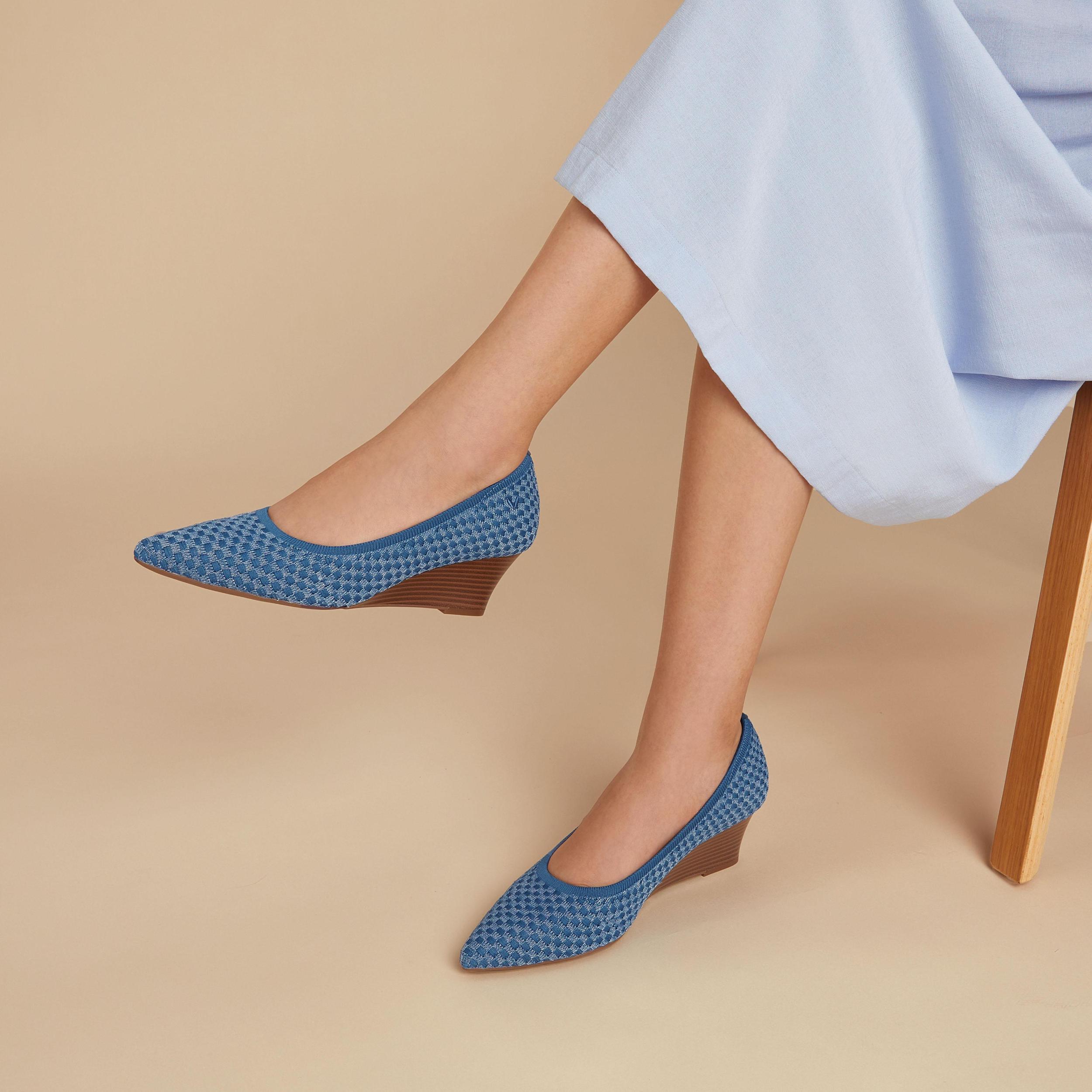 Pointed-Toe Wedge (Aria Wedge Pro) Product Image