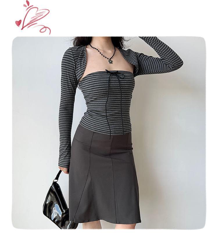 Set: Long-Sleeve Striped Shrug + Tube Top Product Image