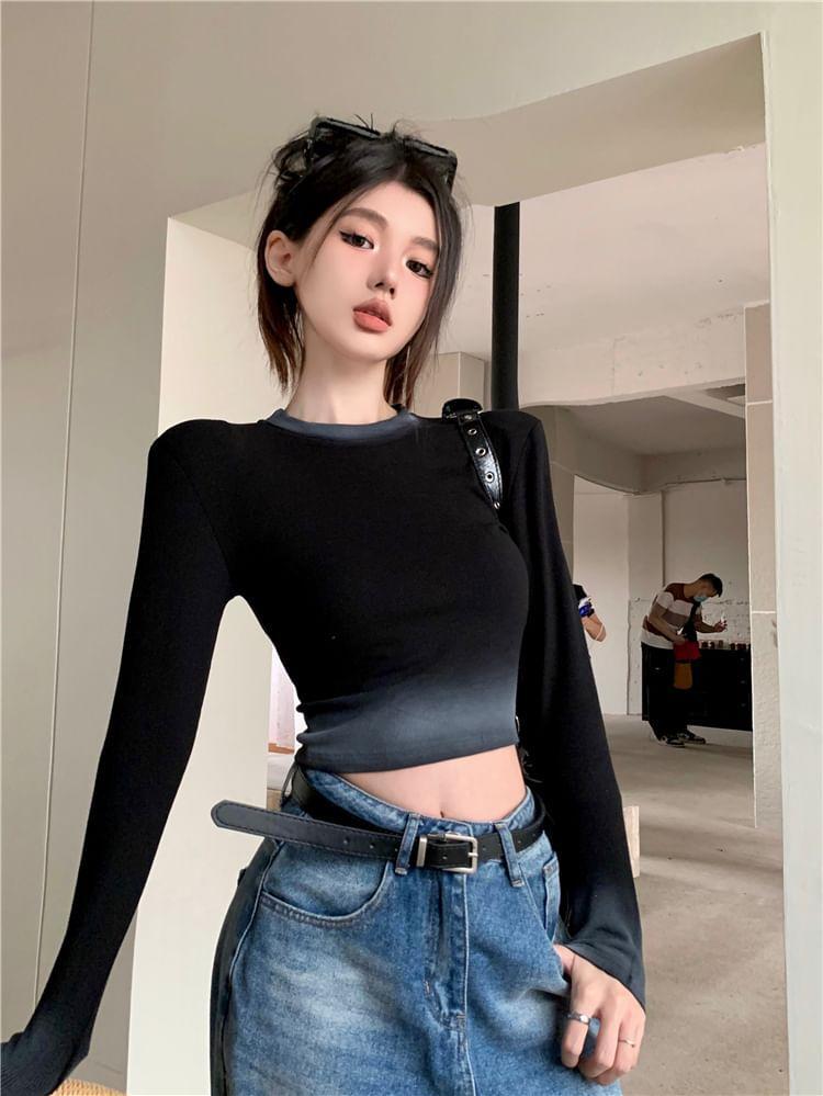 Long-Sleeve Crew Neck Gradient Crop Slim Fit Tee Product Image