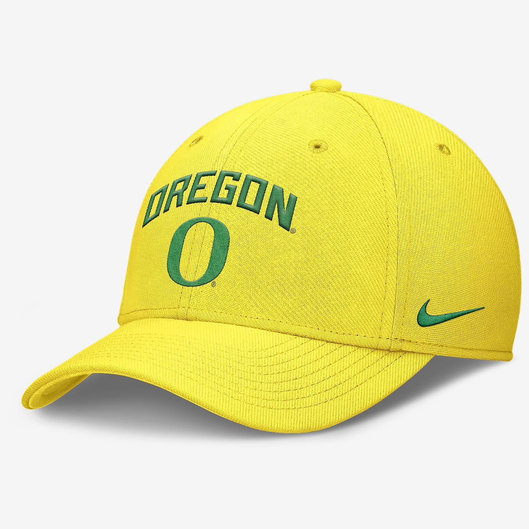 Oregon On-Field Rise Swoosh Men's Nike Dri-FIT College Hat Product Image