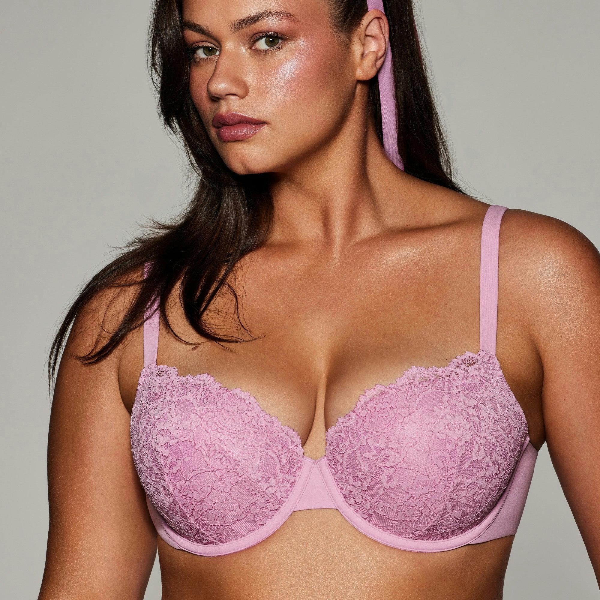 FITS EVERYBODY LACE FULL COVERAGE BRA | PETAL Product Image