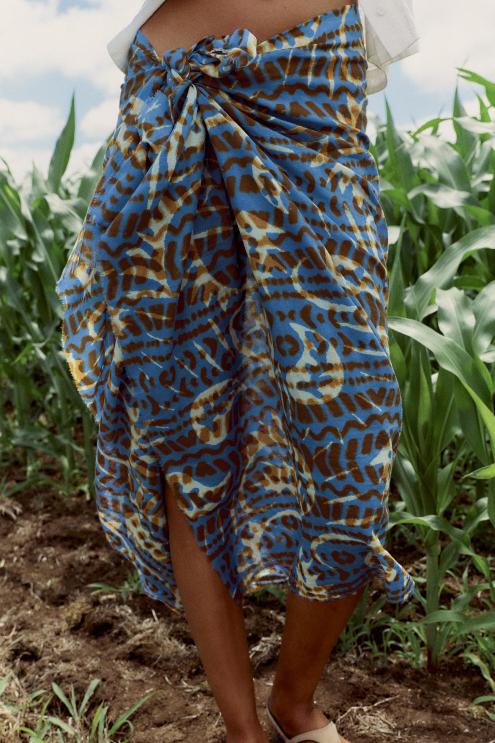 PRINTED COTTON SCARF Product Image
