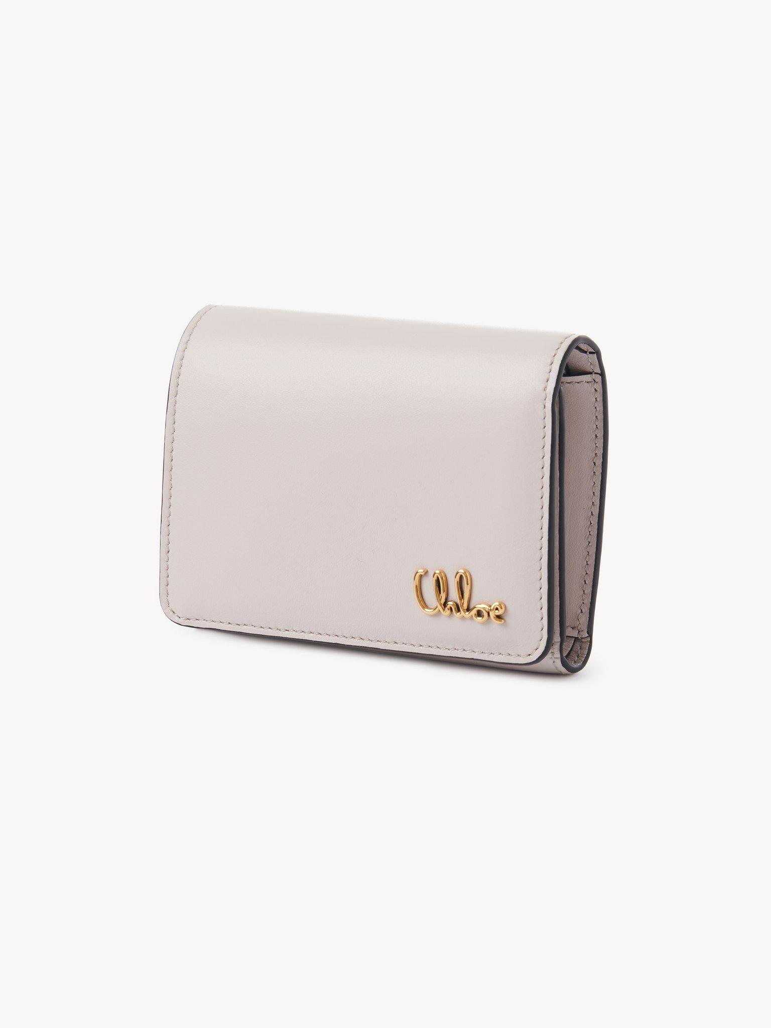 Small Chloé Iconic tri-fold with coin pocket in grained leather Product Image