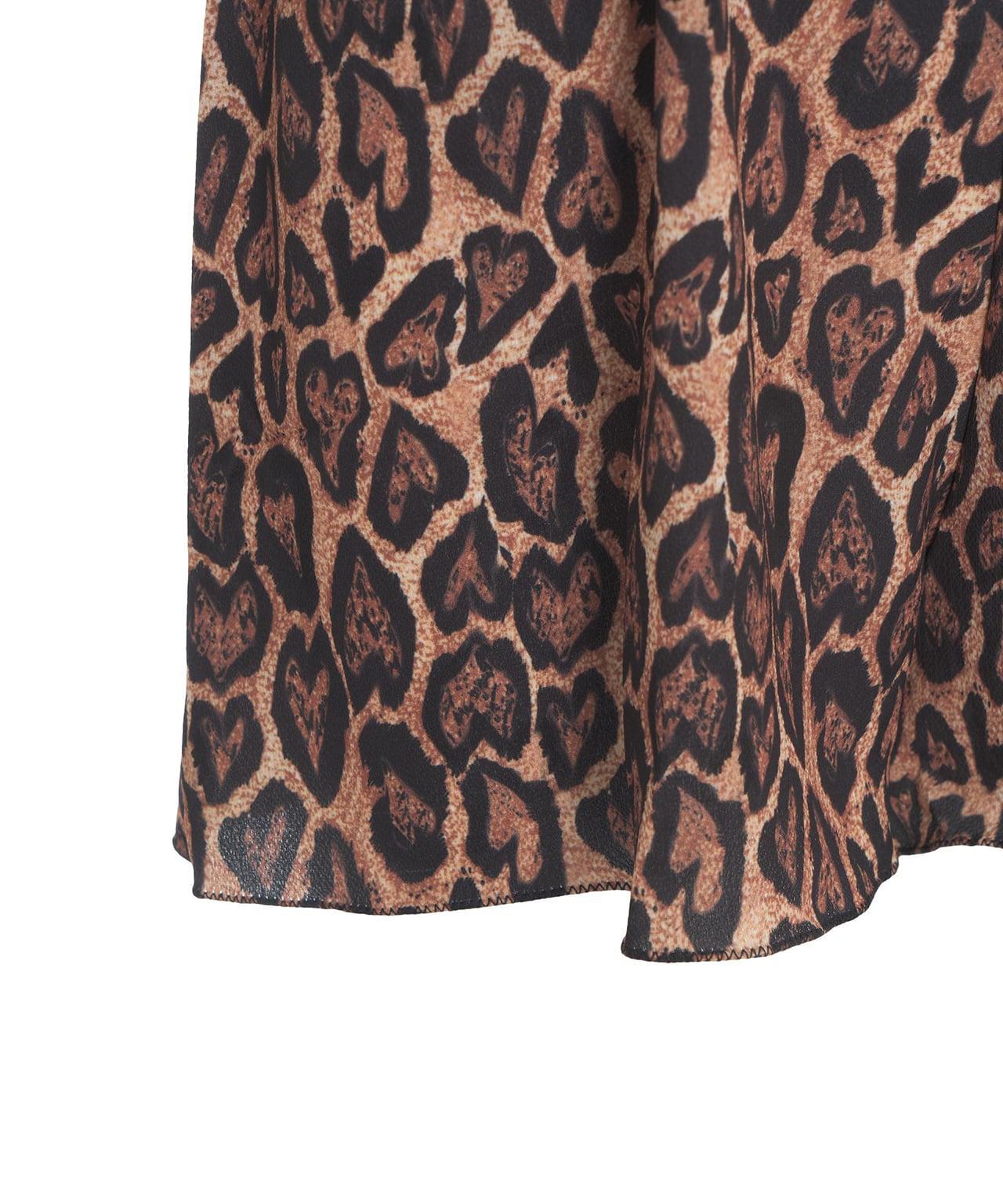 Short jumpsuit with animal print Product Image