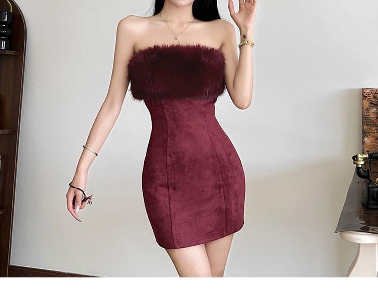 Off Shoulder Fleece Panel Plain Mini Bodycon Dress Product Image