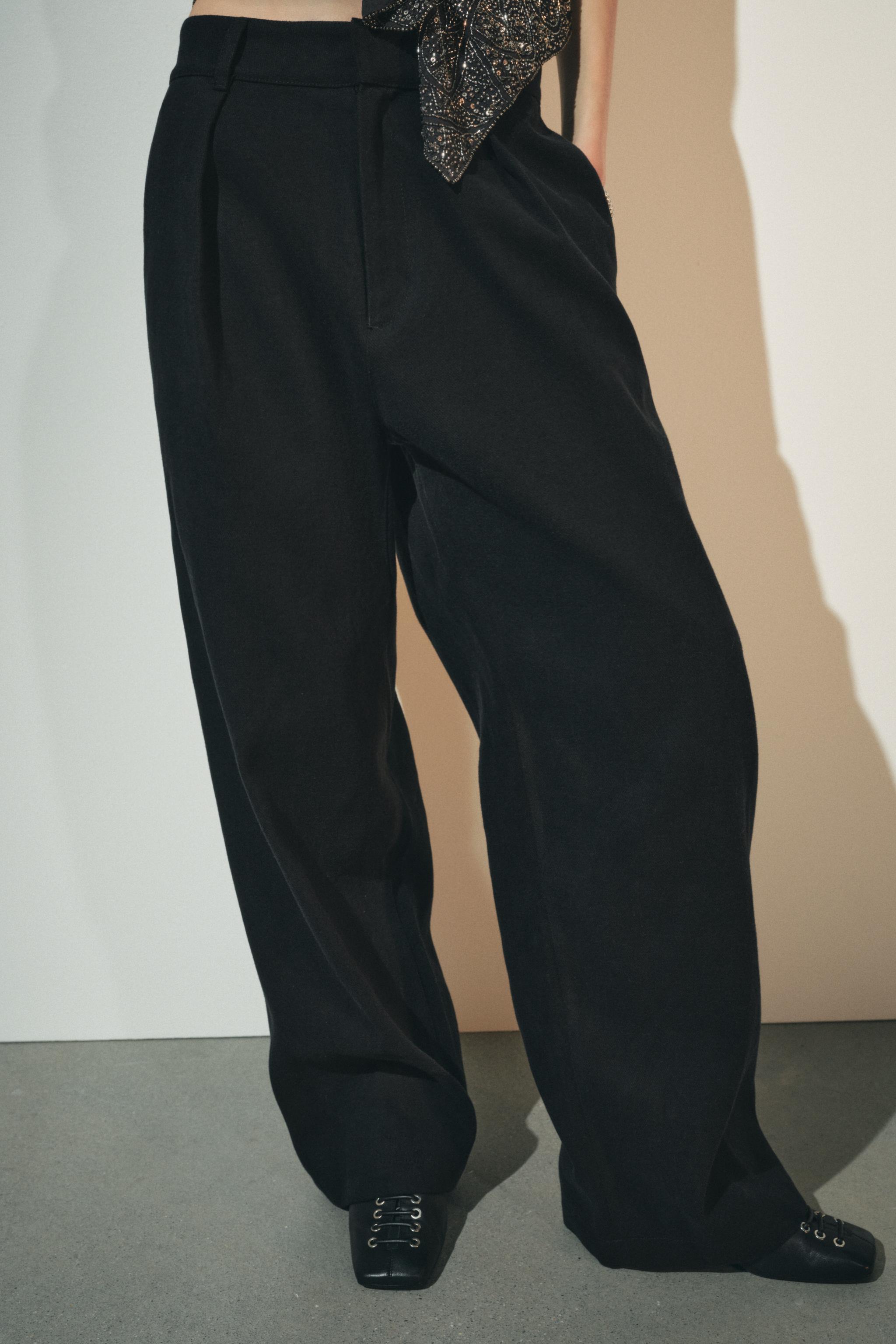 CHINO PANTS WITH DARTS ZW COLLECTION Product Image