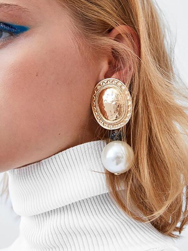 Geometric Drop Earrings Product Image