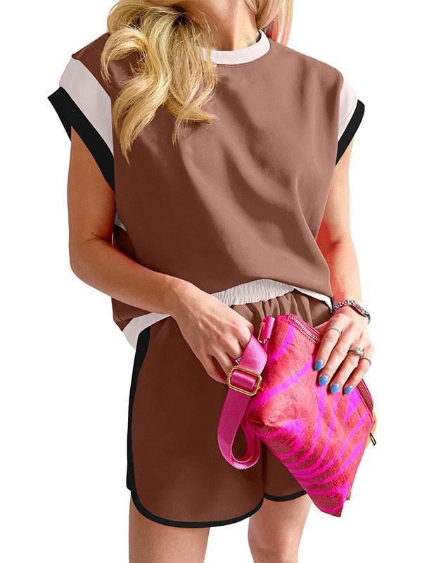 Contrast Color Short Sleeves Round-Neck T-Shirt + Elasticity Shorts Two Pieces Set Product Image