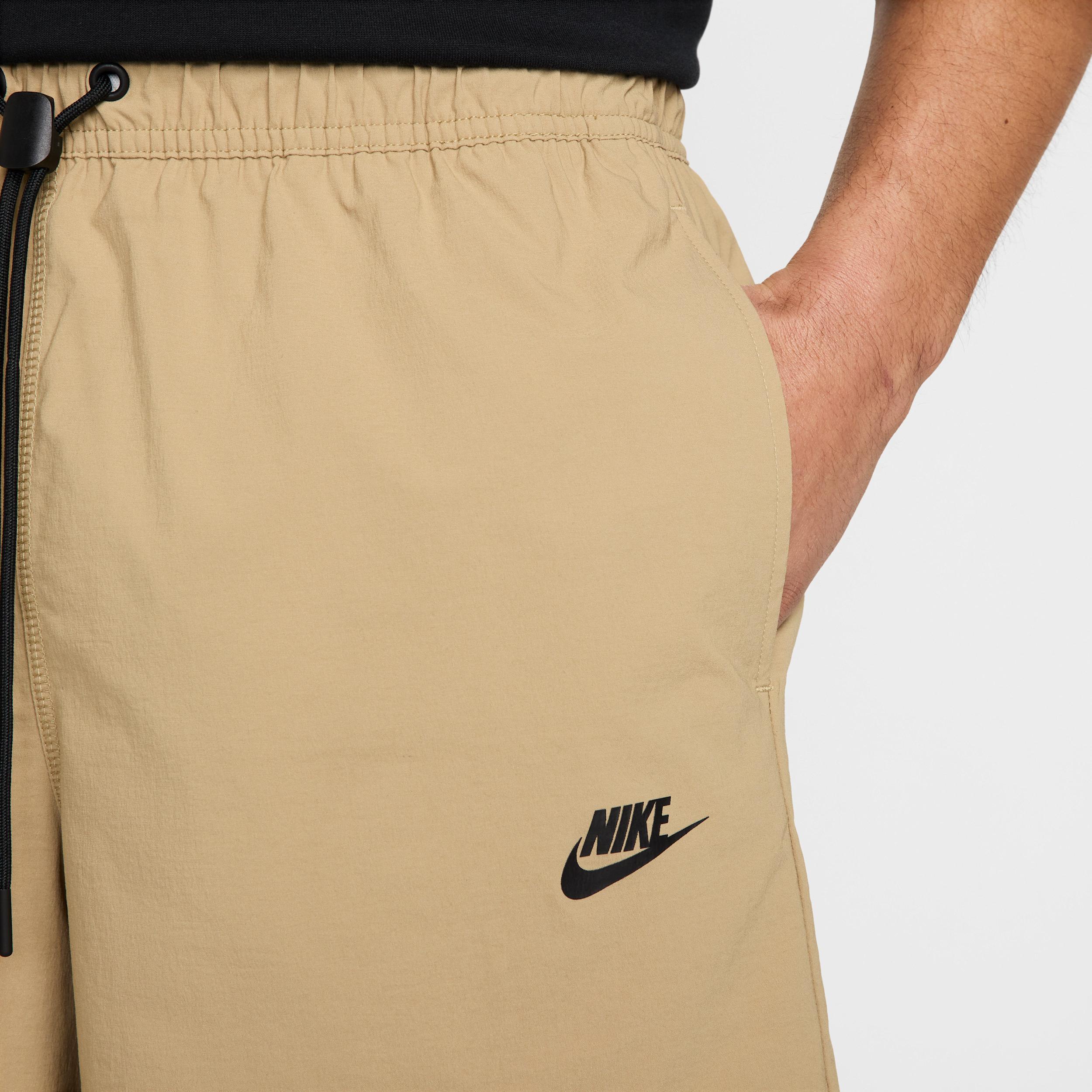 Nike Men's Tech Woven Shorts Product Image