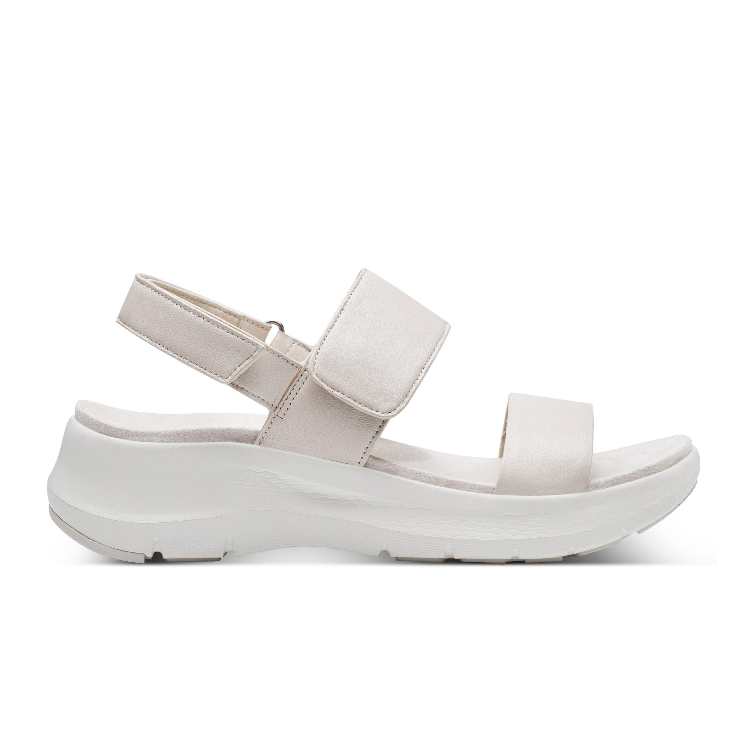 Women's Qwera Open Toe Strappy Casual Sandals Product Image