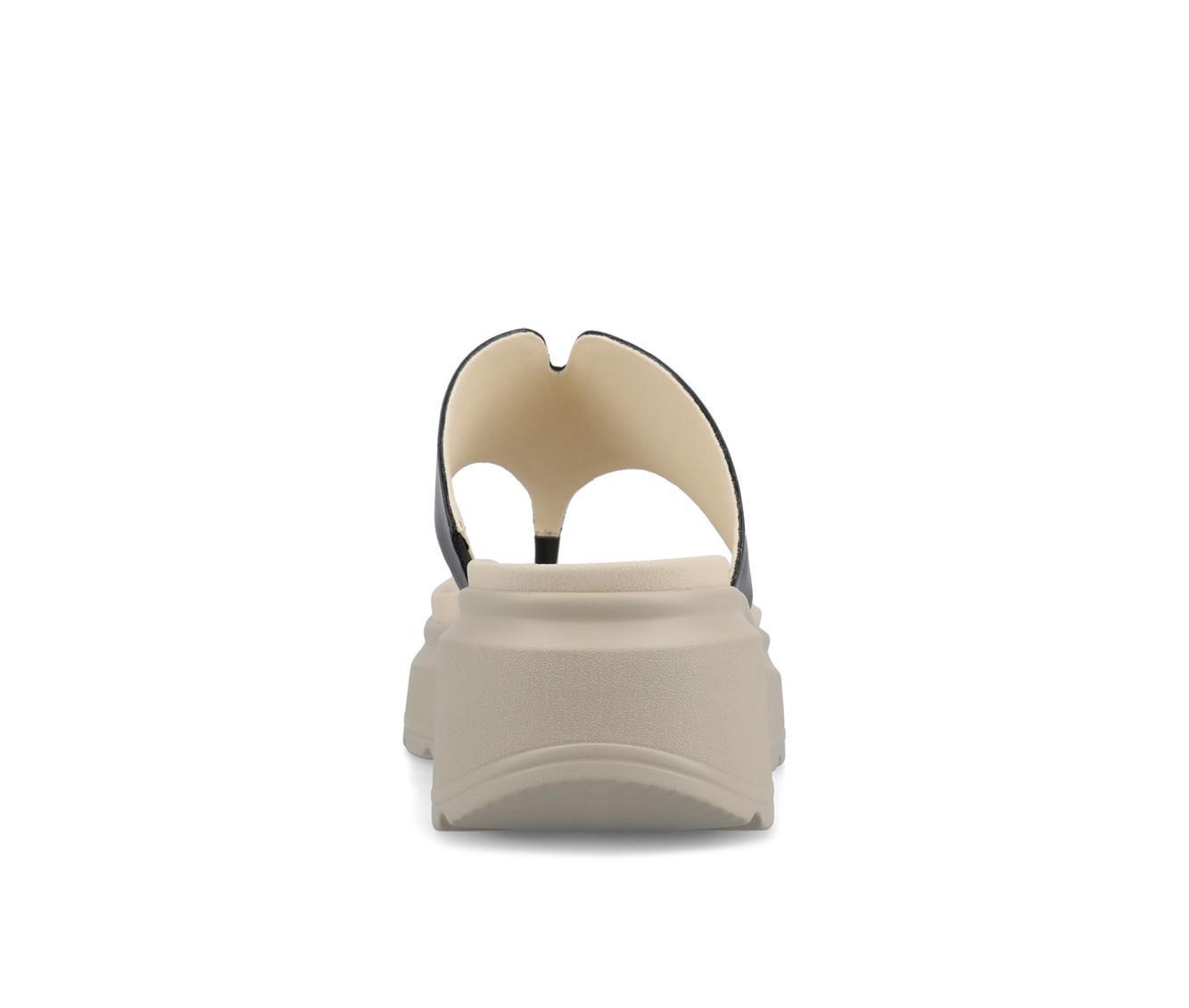 Women's Journee Collection Carah Platform Flip-Flops Product Image