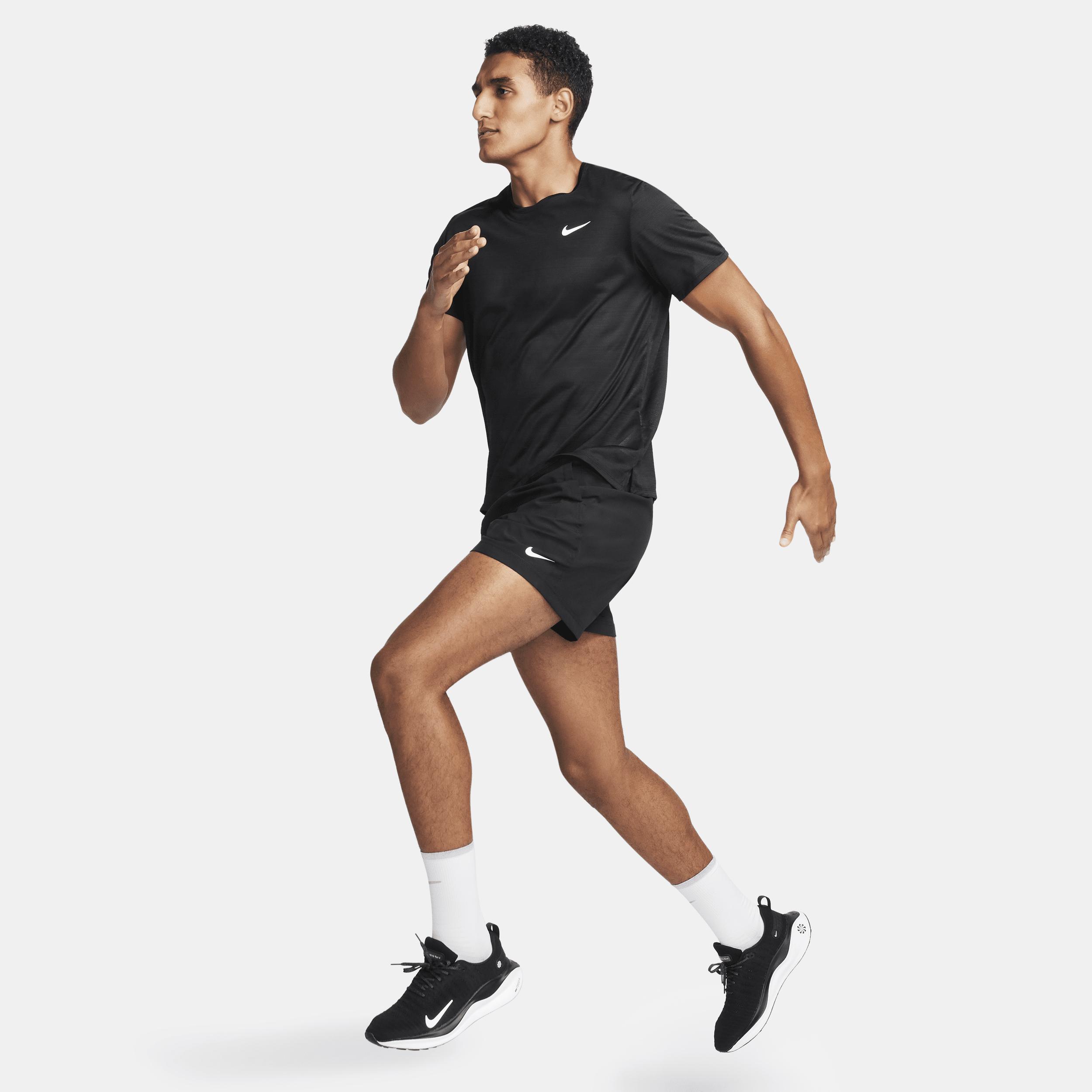 Nike Men's Form Dri-FIT 5" Unlined Versatile Shorts Product Image