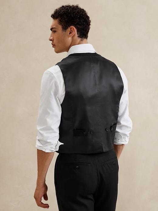 Modern Classic Plain Weave Suit Vest Product Image