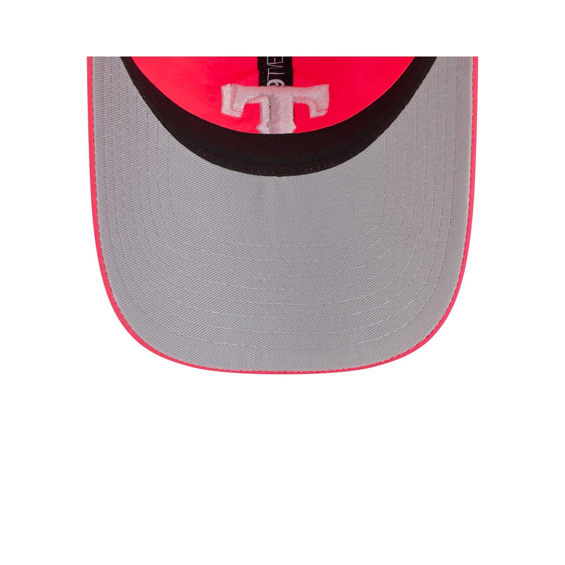 Manchester United FC Contrast Stitch 9TWENTY Adjustable Hat Male Product Image