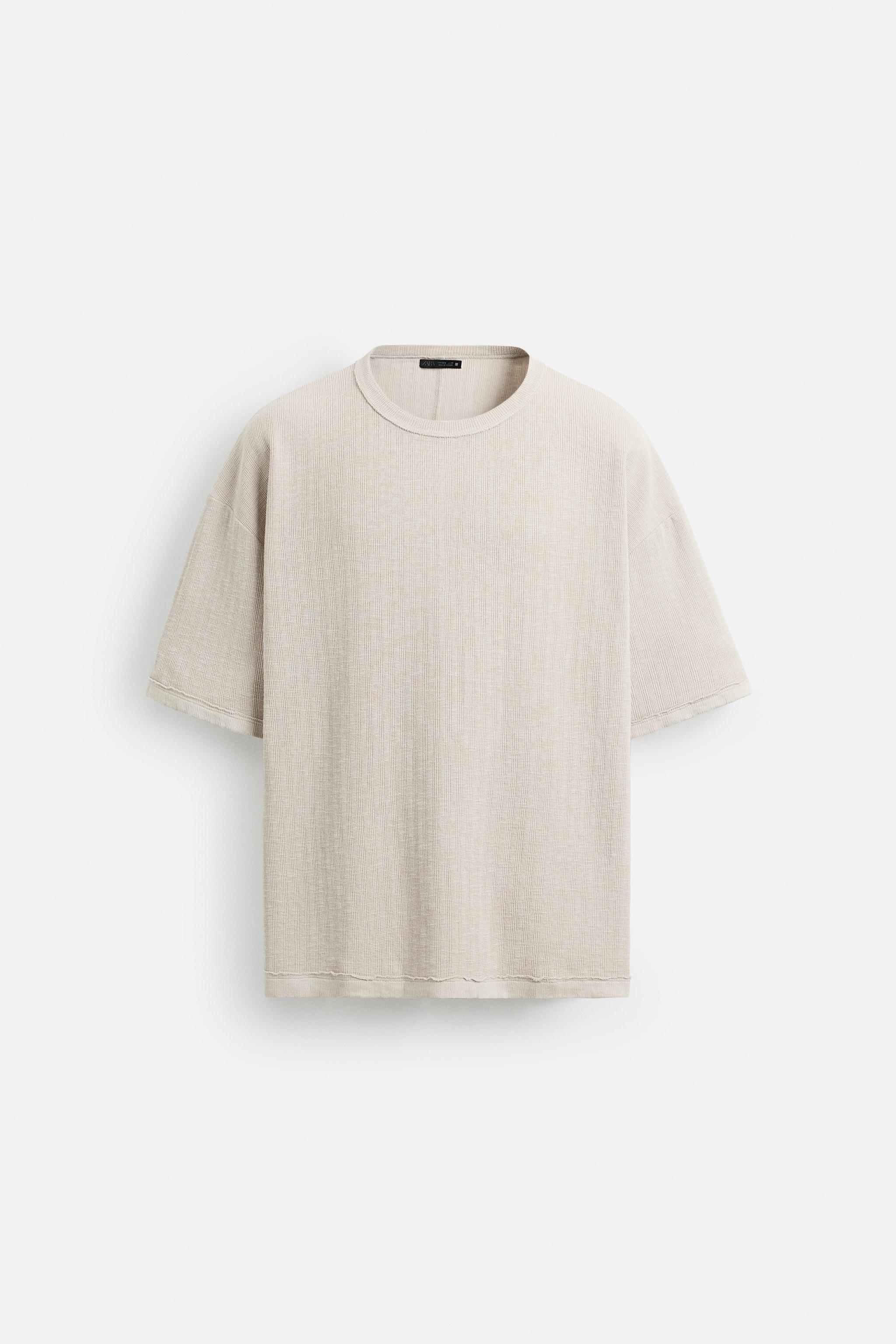 WASHED TEXTURED KNIT T-SHIRT Product Image