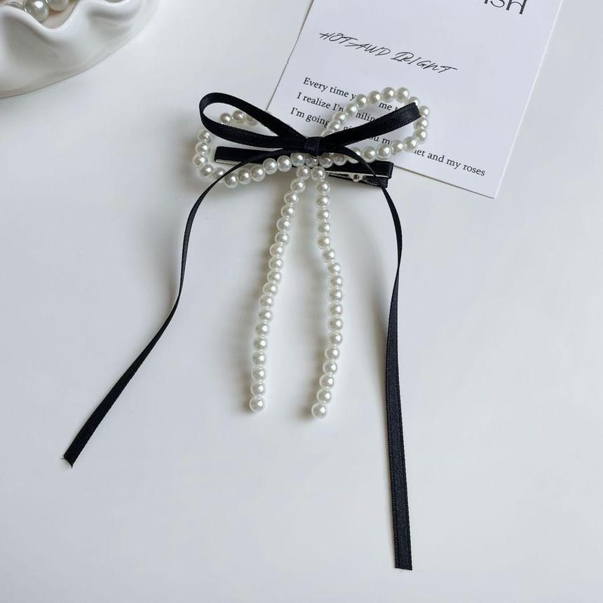 Bow Faux Pearl Hair Clip Product Image