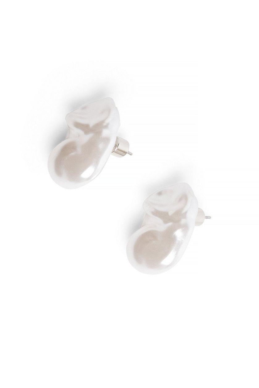 Pearl Earrings Product Image