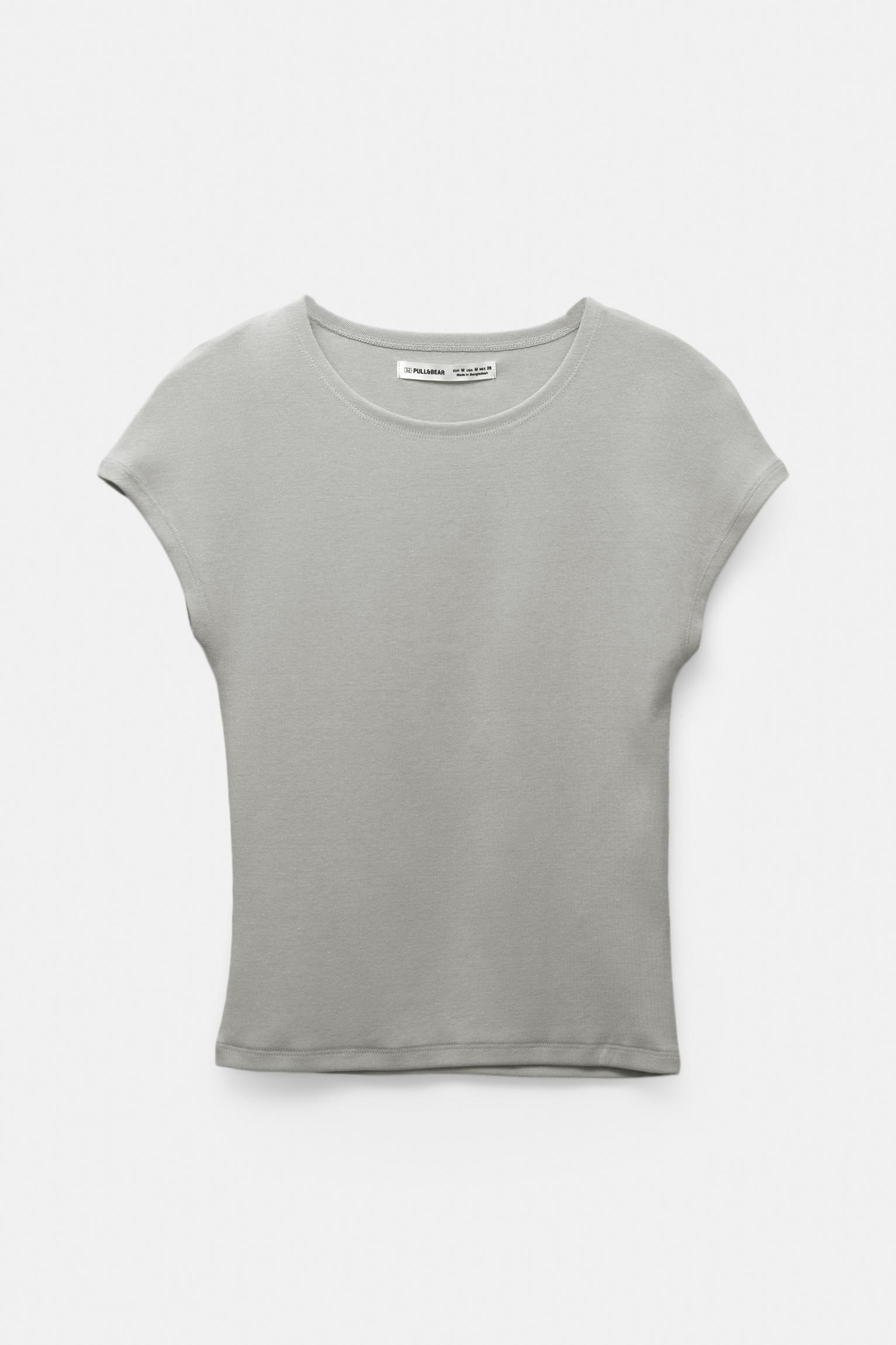 Fitted T-shirt with whole sleeves Product Image