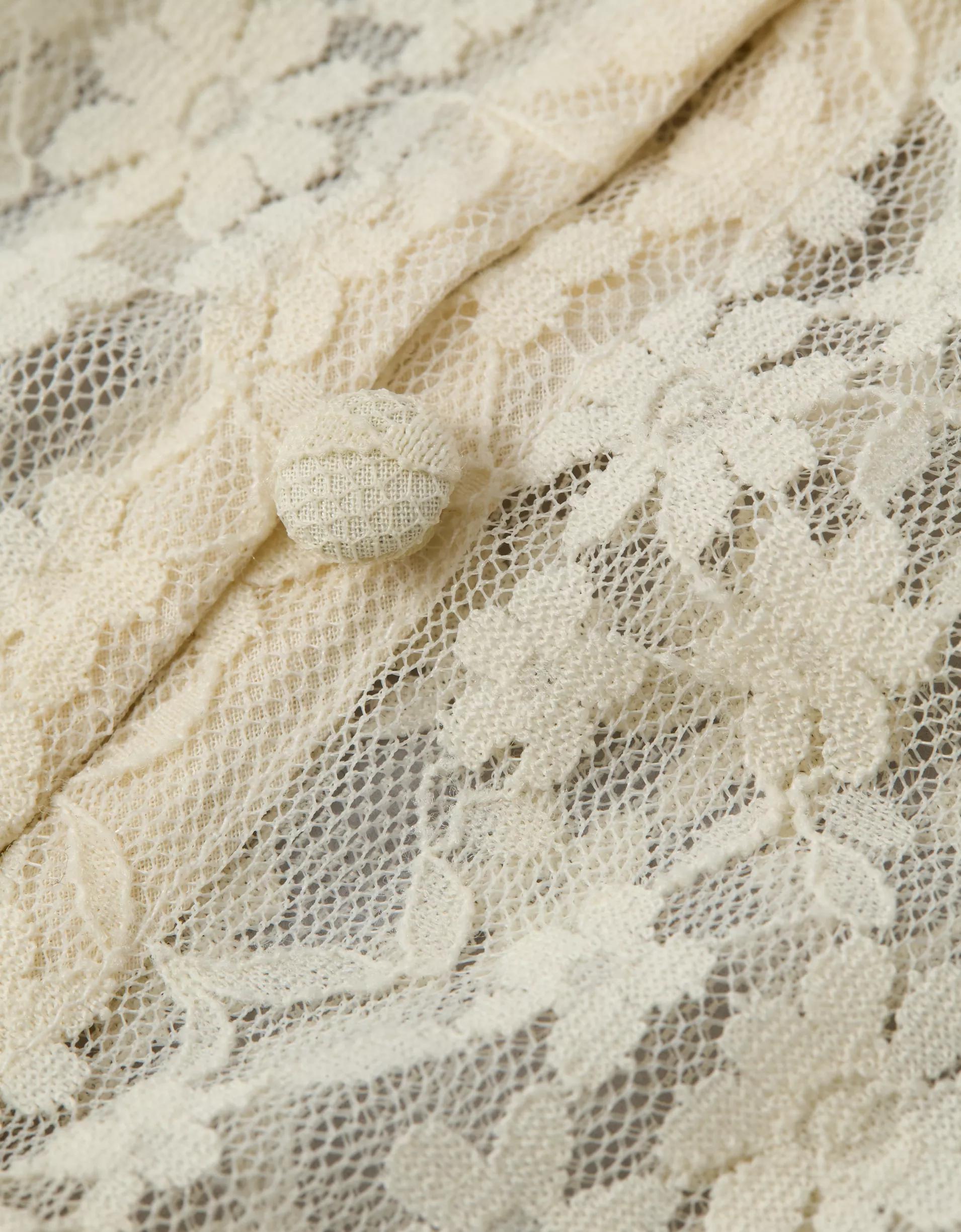 AE Lace Button-Up Vest Product Image