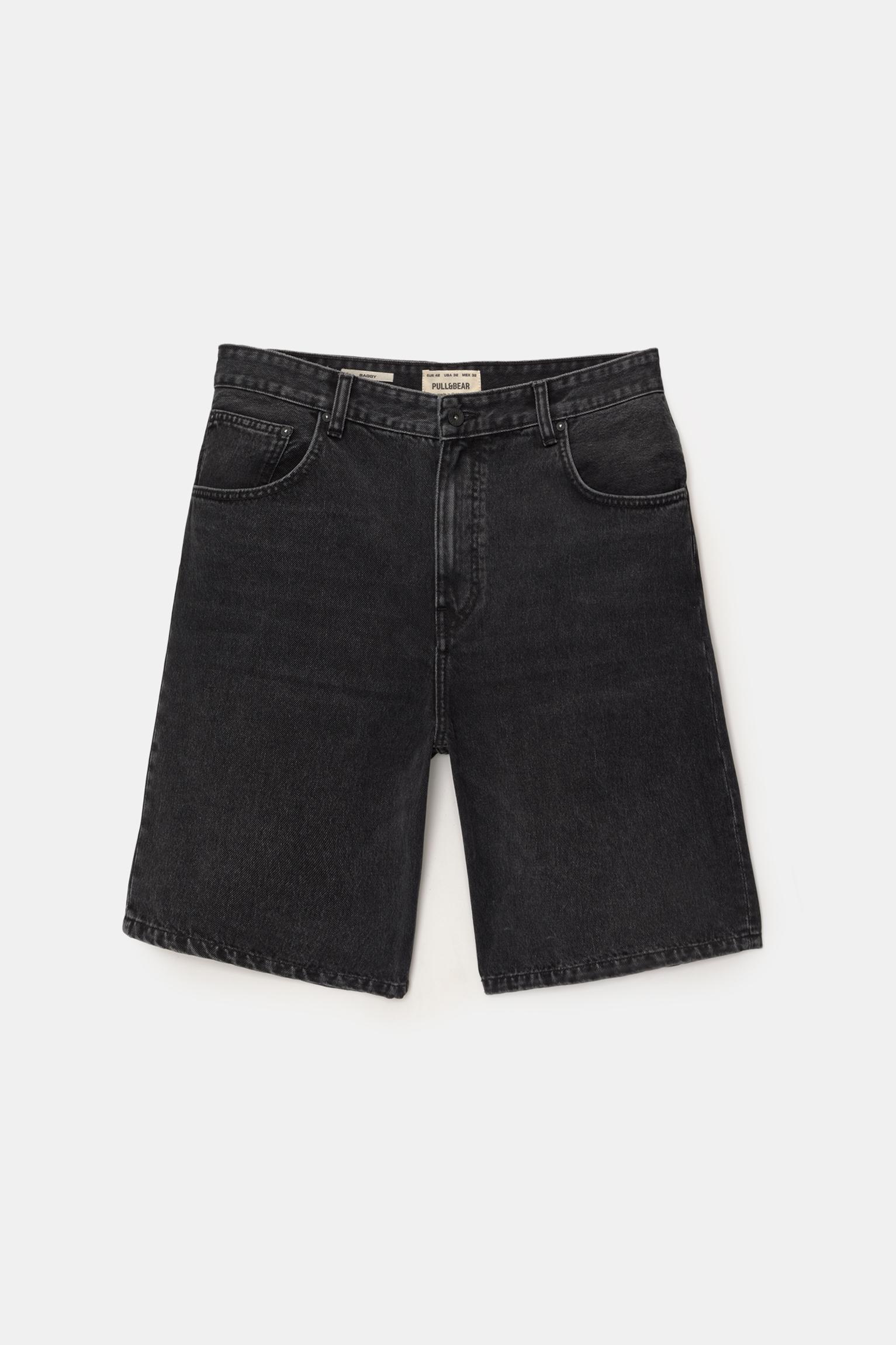Baggy denim Bermuda shorts Product Image