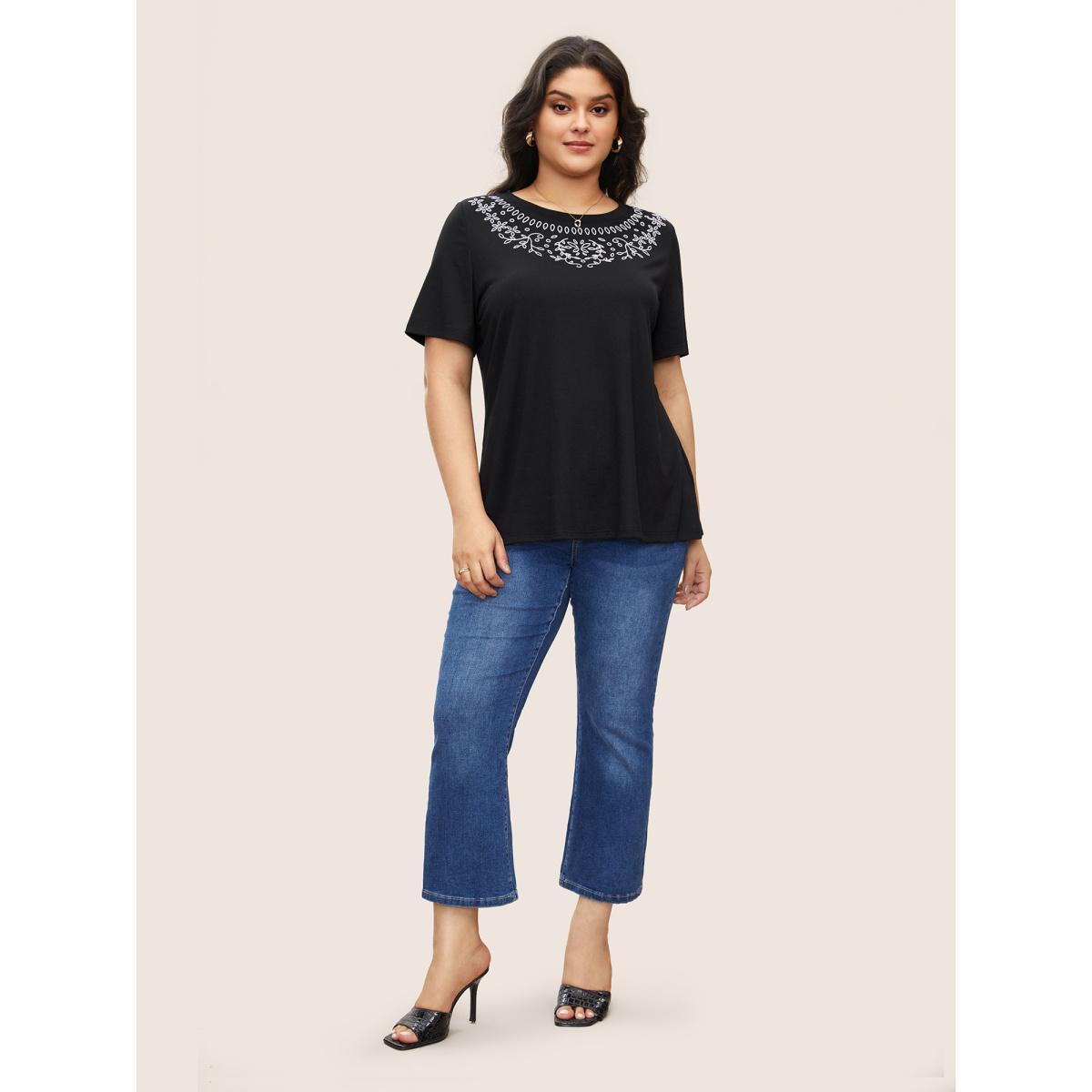 Plus Size Floral Embroidered Round Neck T-shirt Black Women Elegant Embroidered Round Neck Everyday T-shirts BloomChic 18-20/2X Product Image