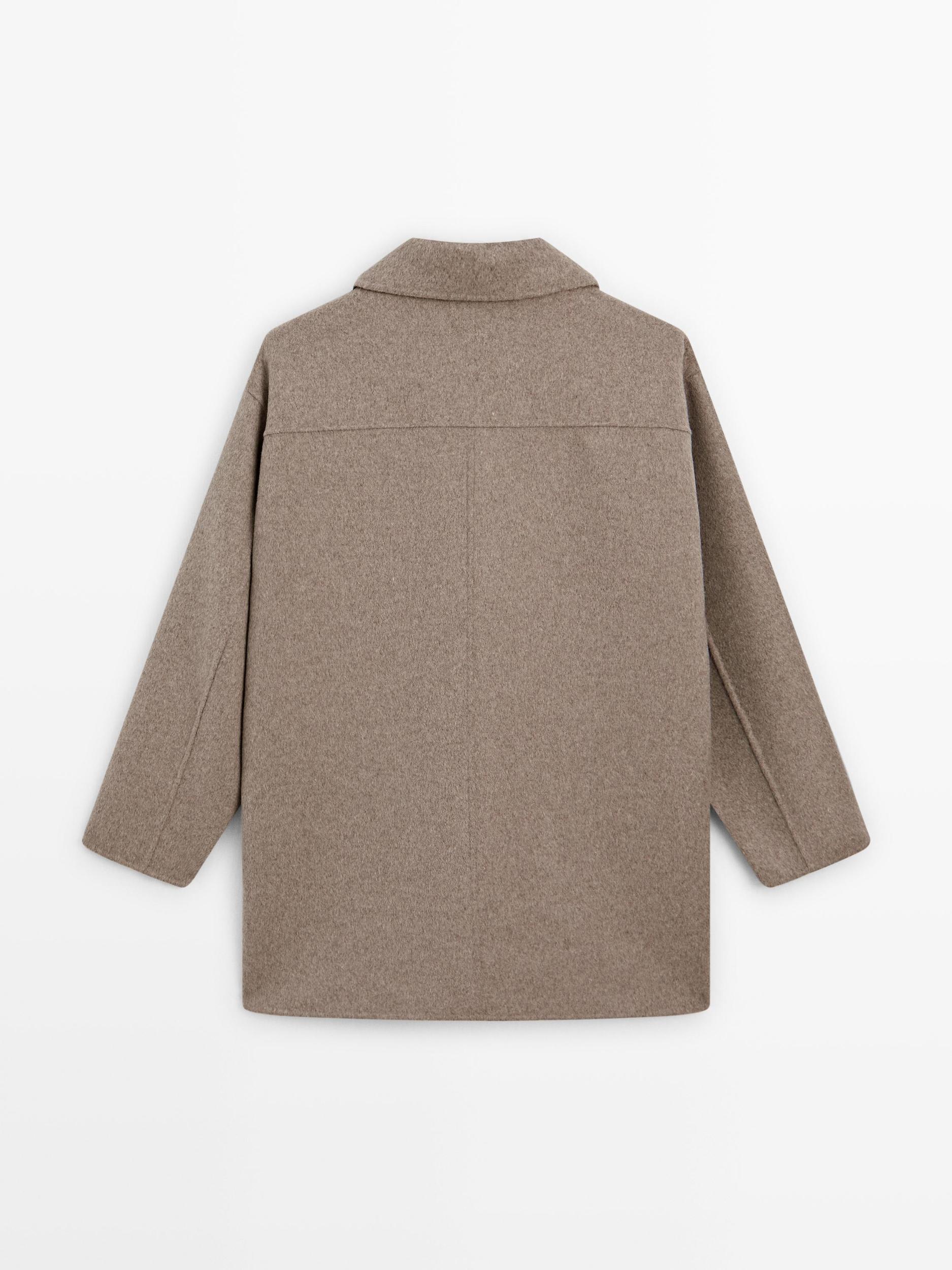 Medium wool blend coat Product Image
