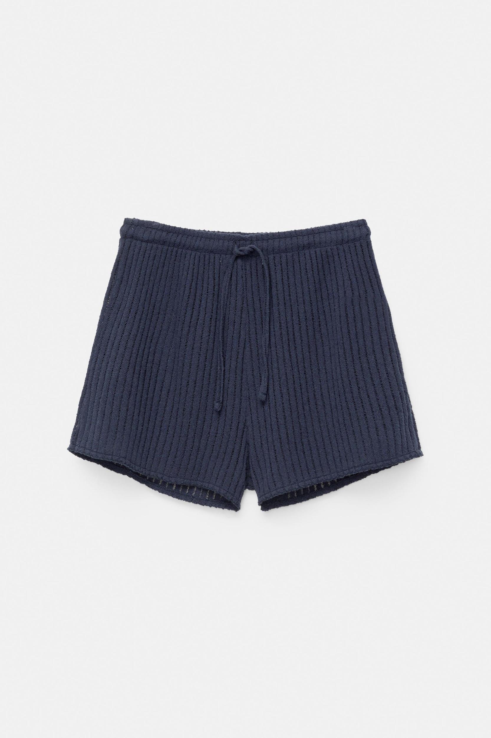 Open-knit shorts Product Image