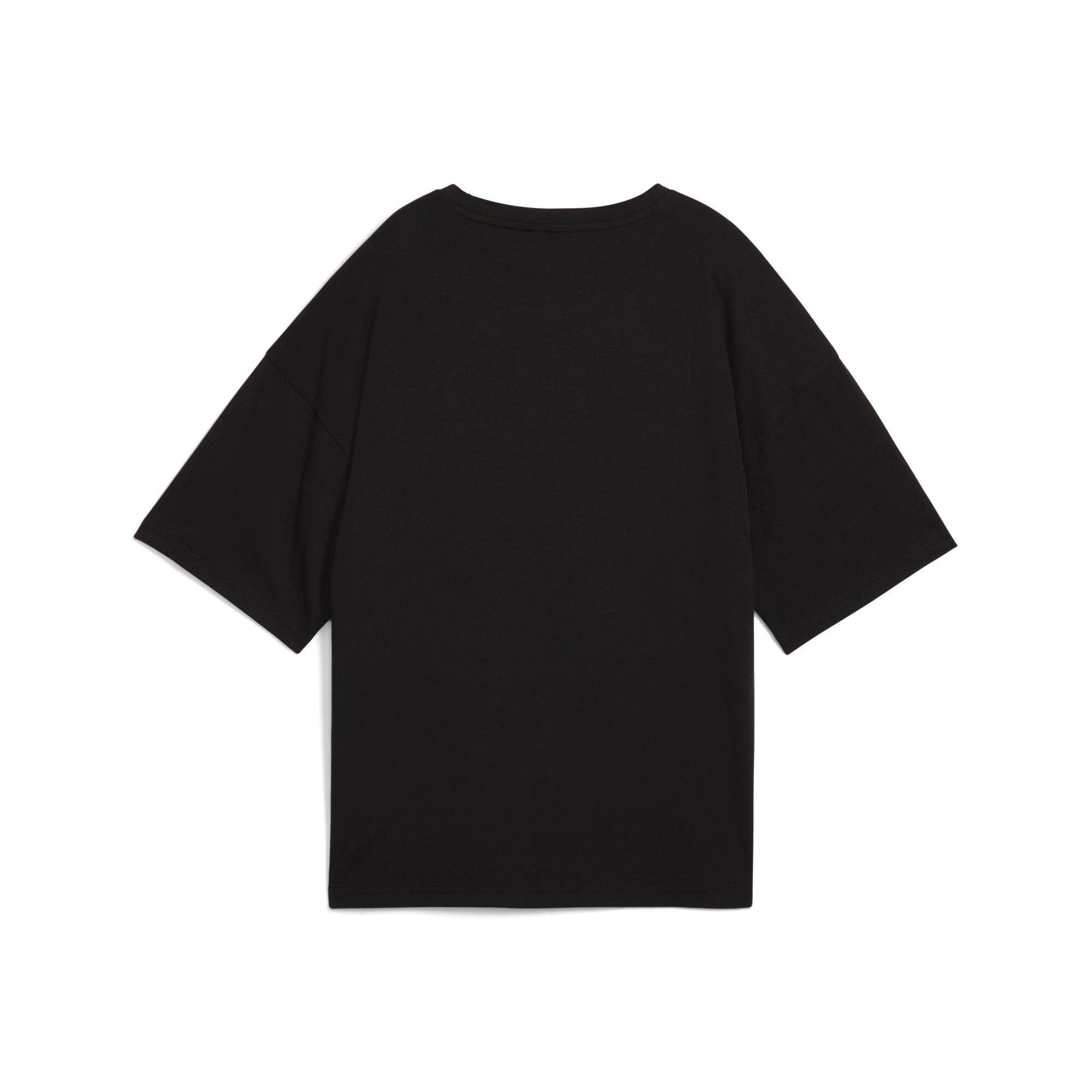 Wardrobe Essentials Women's Oversized Tee Product Image