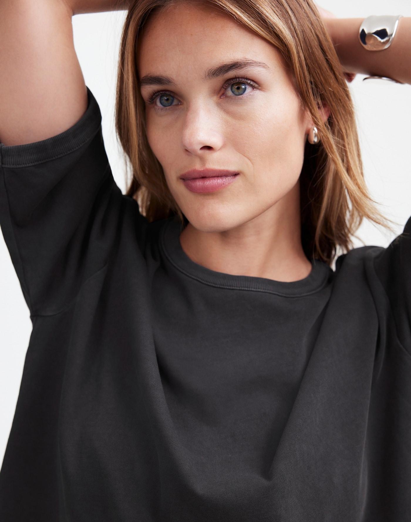 Relaxed Boxy Tee Product Image
