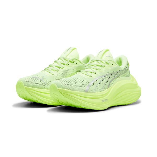 PUMA MagMax NITROâ¢ Women's Running Shoes in Fizzy Apple/Silver Product Image