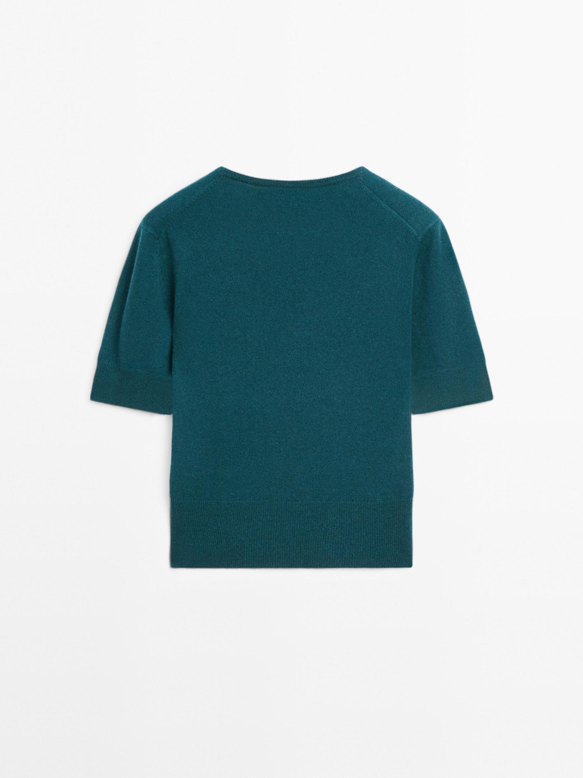 Short sleeve wool blend sweater Product Image