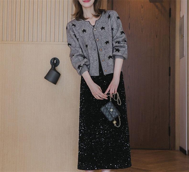 Round Neck Star Print Button Cropped Cardigan Product Image