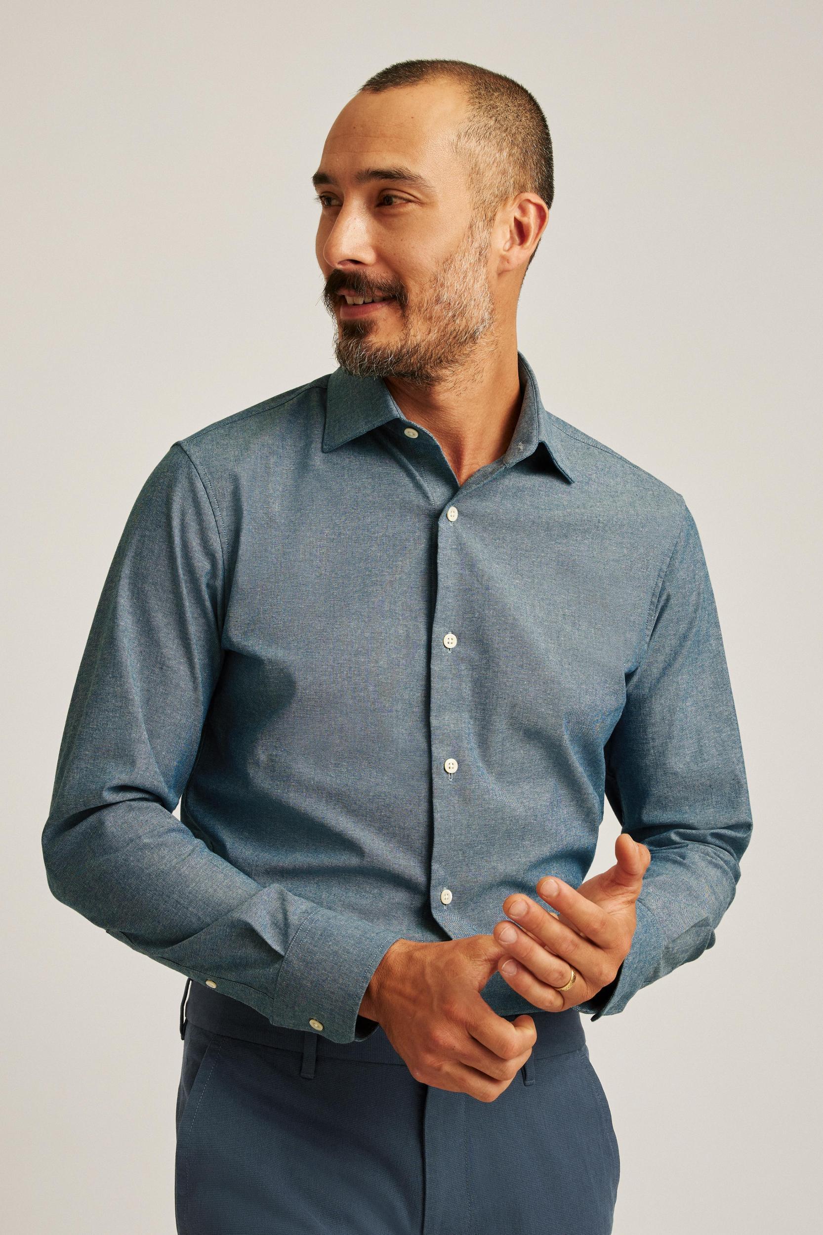 Jetsetter Stretch Dress Shirt Product Image