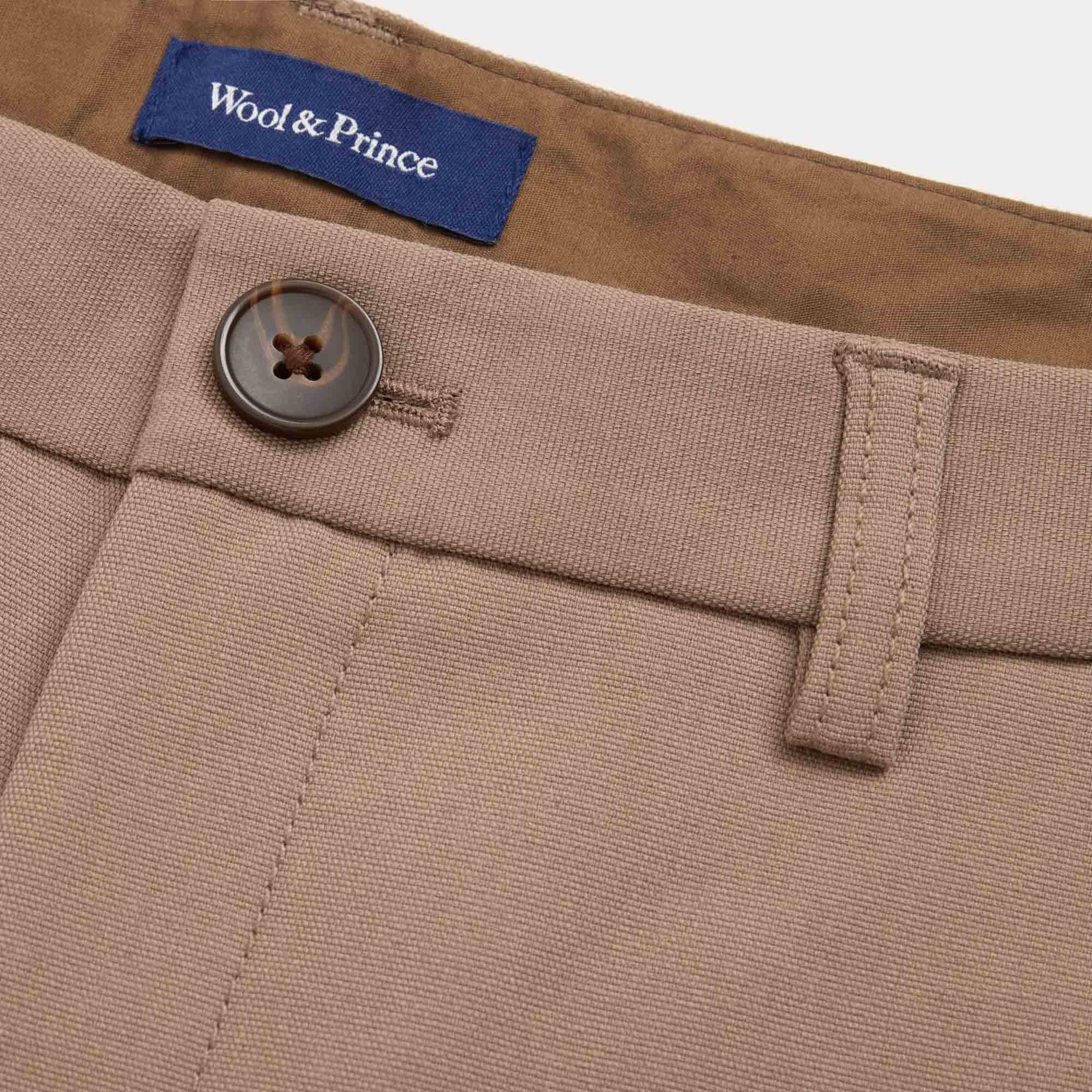 Merino Wool Stretch Canvas Shorts | Walnut Product Image