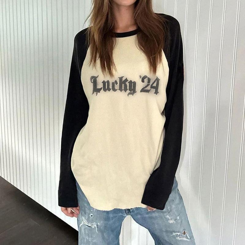 Long-Sleeve Crew Neck Lettering Tee Product Image