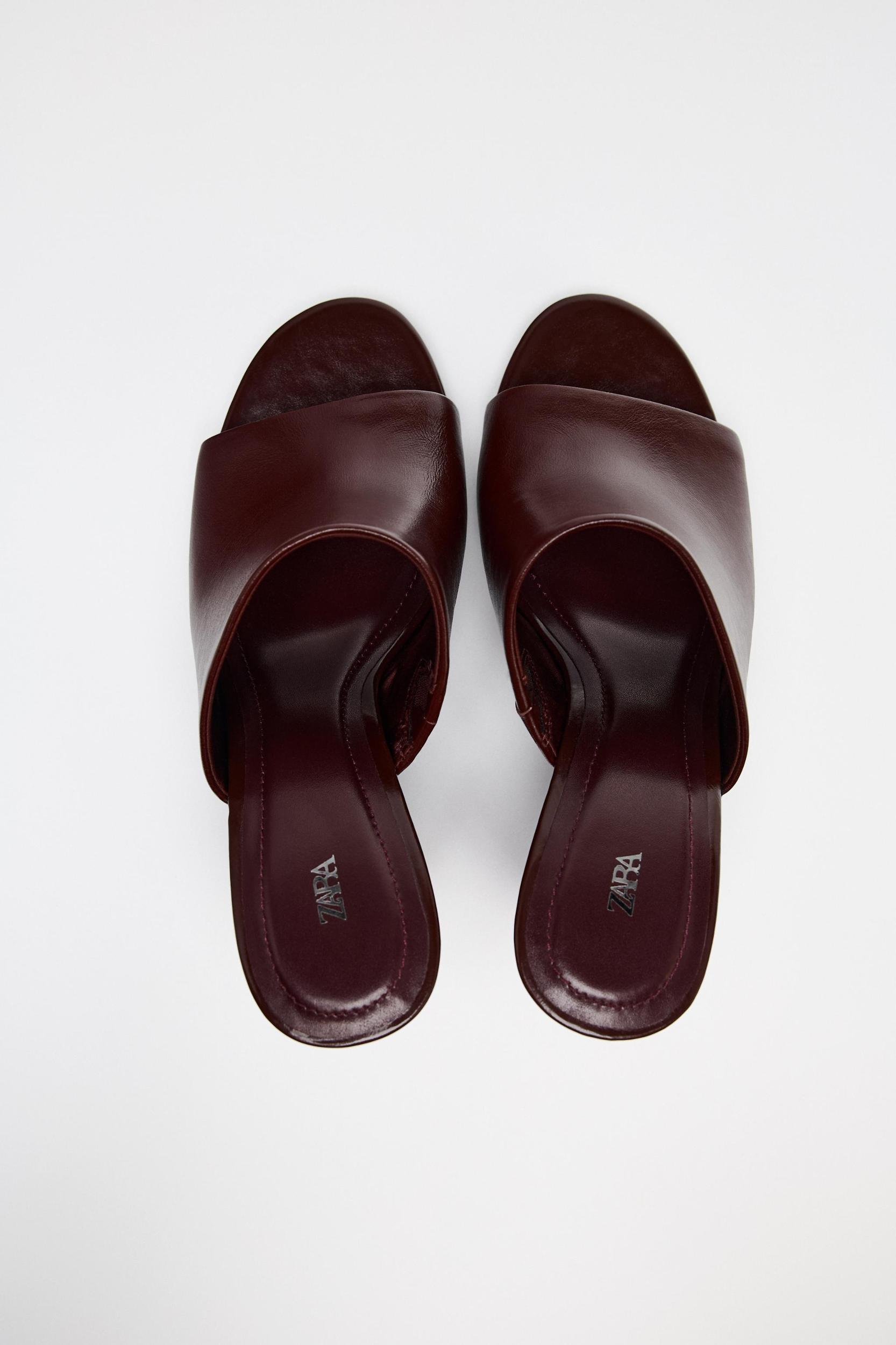 LEATHER WEDGES Product Image