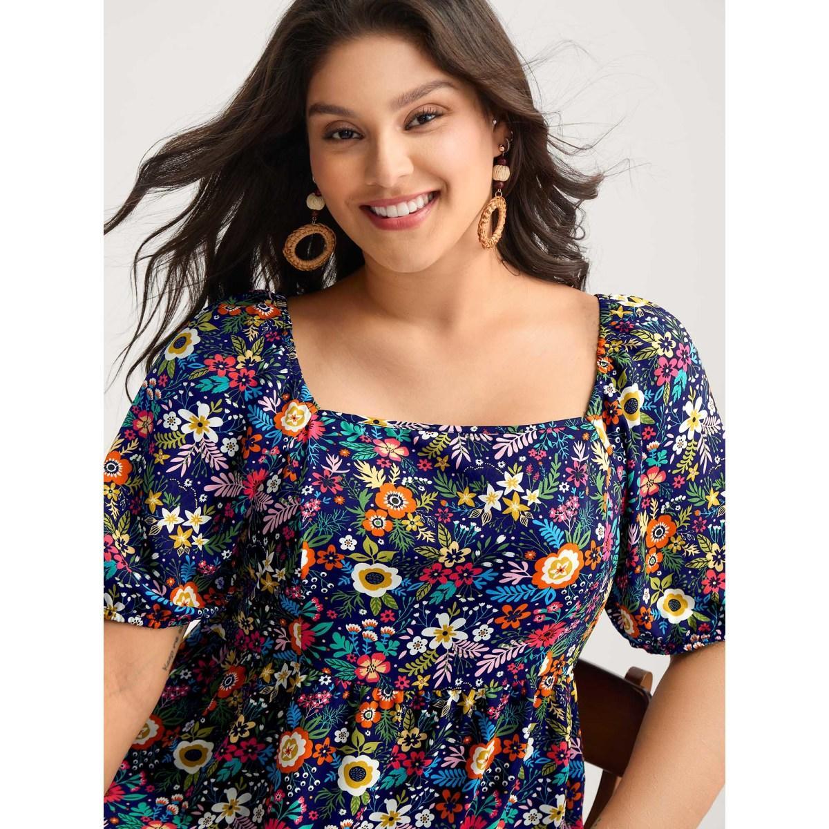 Plus Size DarkGreen Floral Square Neck Fit and Flare Blouse Women Playful Short sleeve Square Neck Vacation Blouses BloomChic 30/6X Product Image