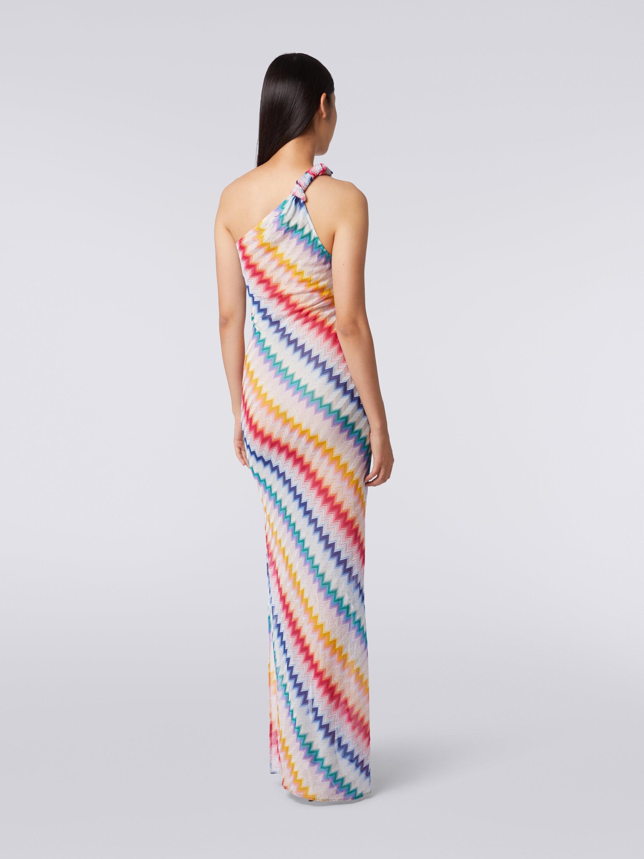 Long one-shoulder cover up with zigzag print Product Image