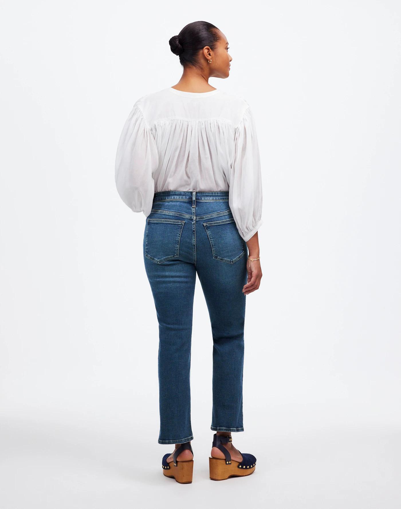 Curvy Kick Out Crop Jeans in Lenoir Wash Product Image