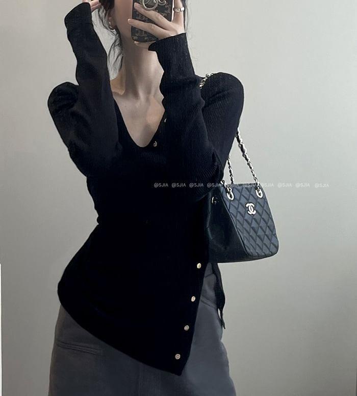 Long Sleeve V-Neck Plain Slit Ribbed Knit Top Product Image