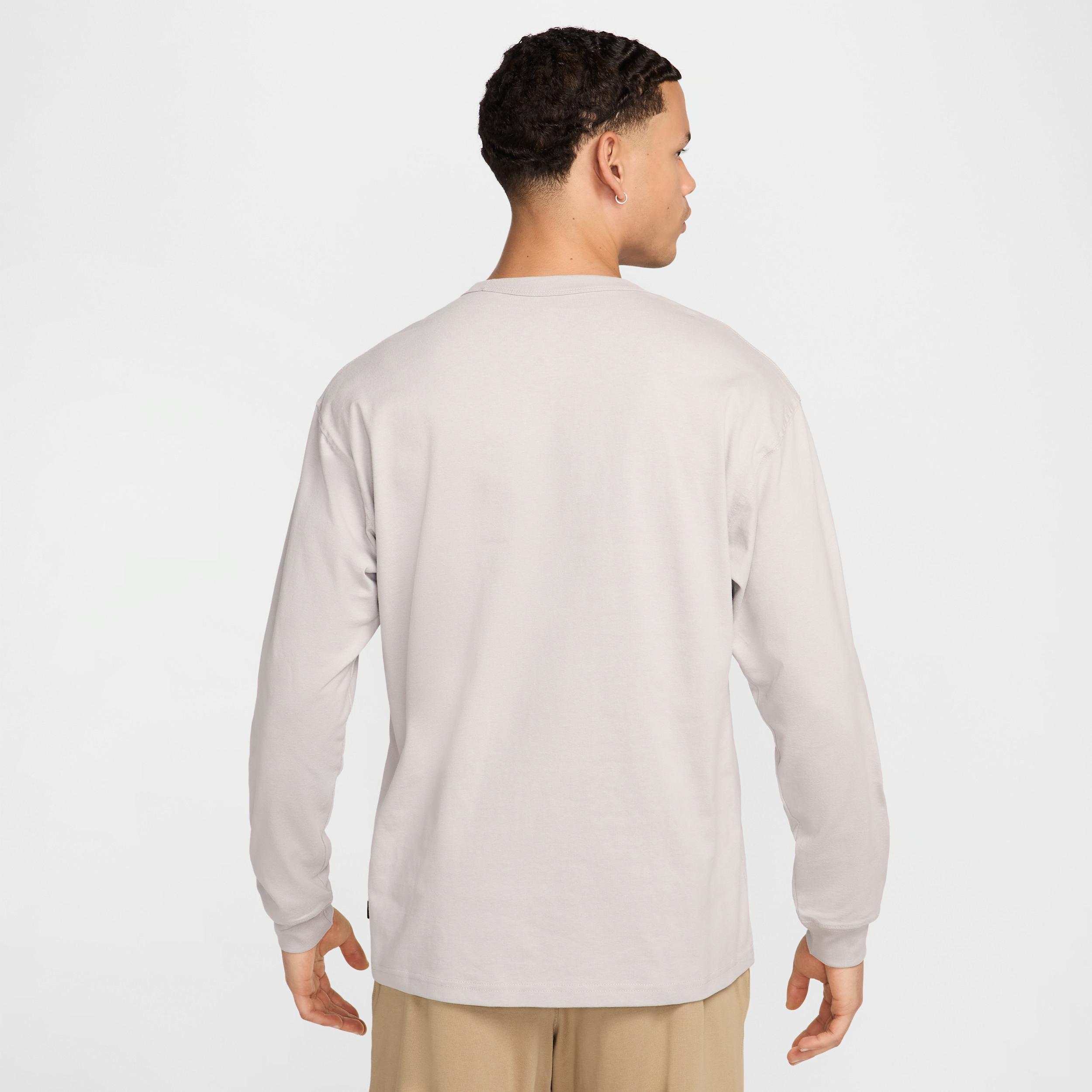 Men's Nike Sportswear Premium Essentials Long-Sleeve T-Shirt Product Image