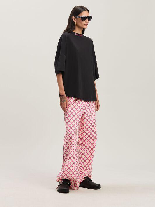 CURVED LOGO LOOSE TEE Product Image