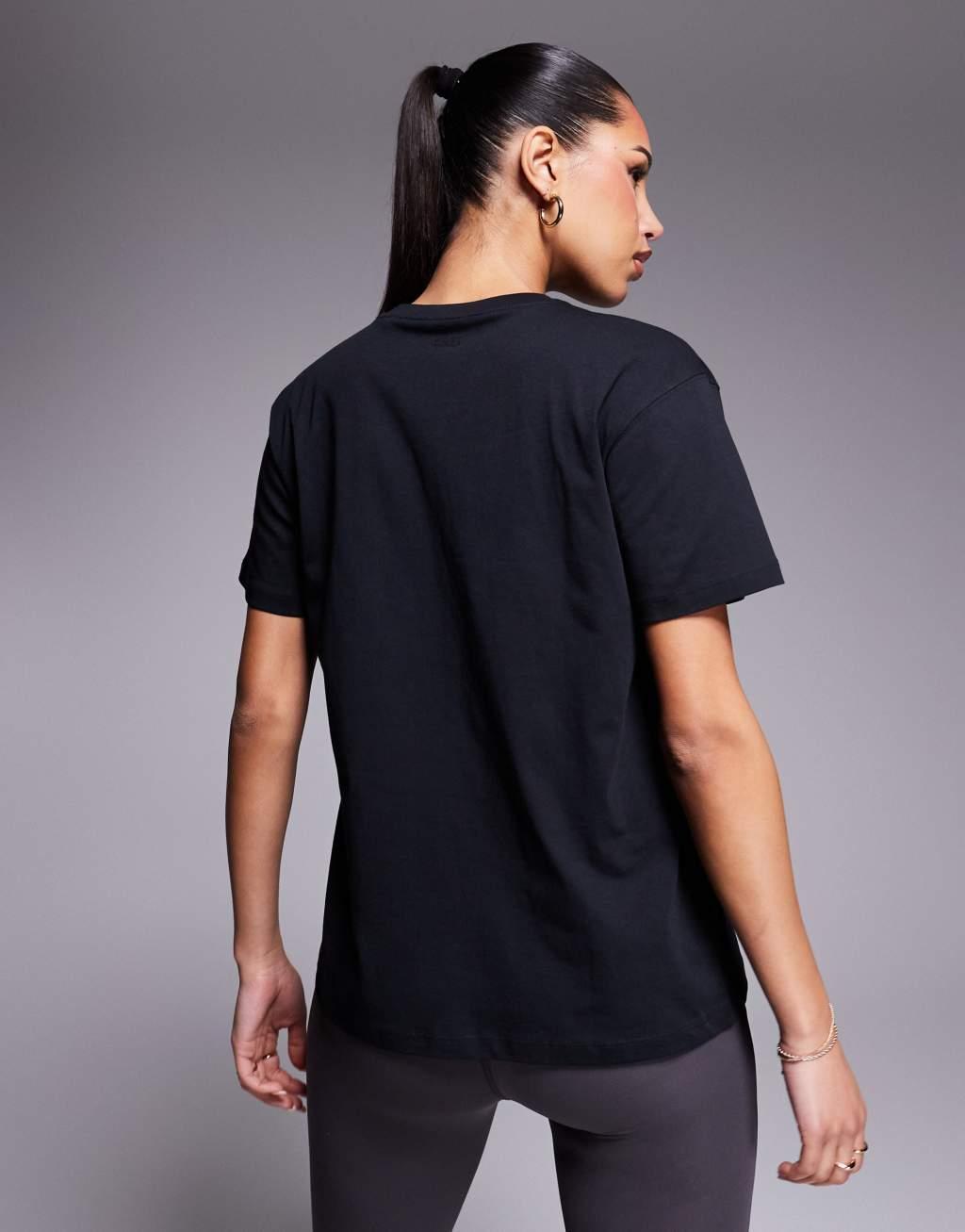 4505 Icon oversized cotton t-shirt with quick dry finish in black  Product Image