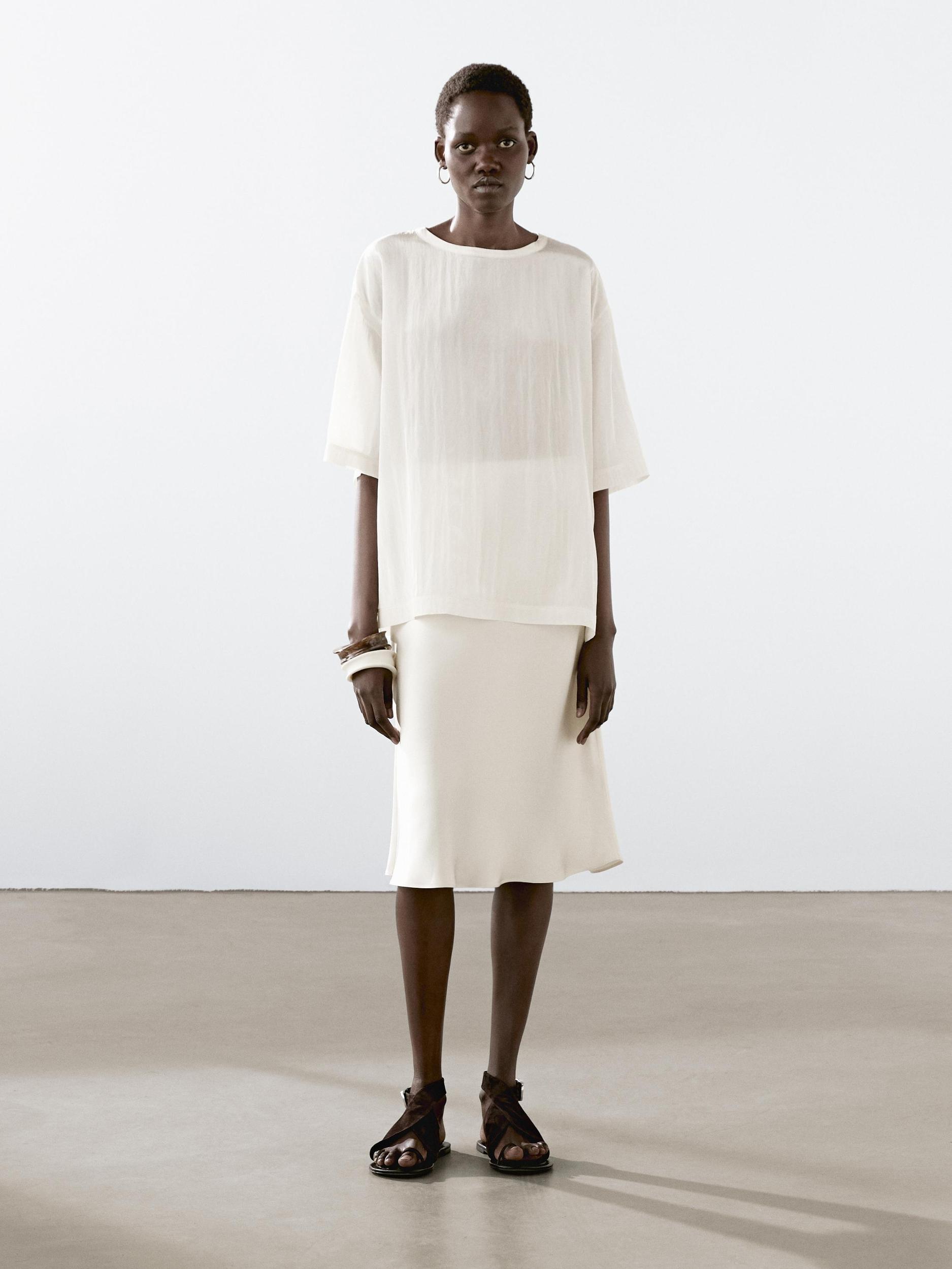 Flowing satin-effect skirt Product Image